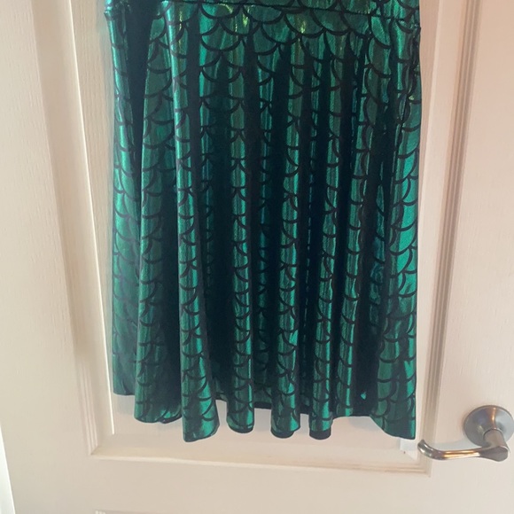 Green Scale Mermaid Dress - Picture 4 of 7